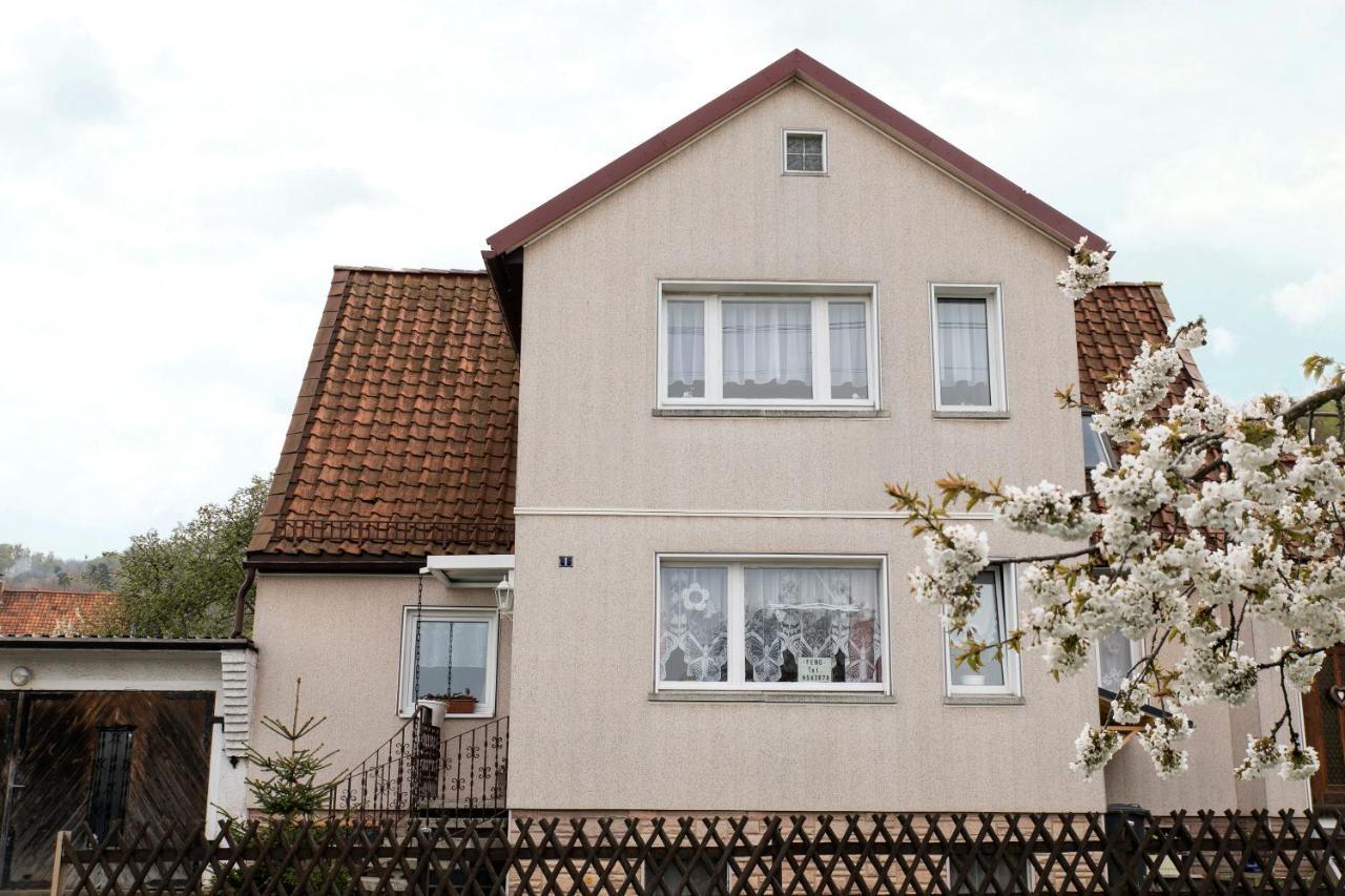 Ferienhaus "Am Staufenberg" Бланкенбург Екстериор снимка